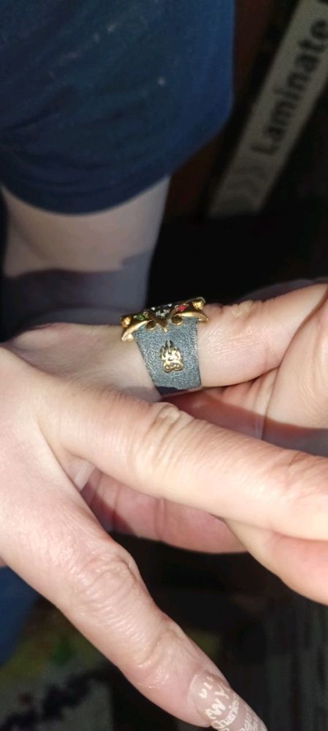 Photo №5 к отзыву покупателя Artem Antonyuk о товаре Перстень с Агисхьяльмом и символикой Велеса