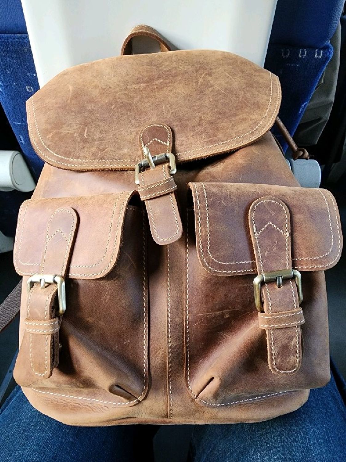 Photo №1 к отзыву покупателя Natalya Andreevna Sergeeva о товаре Дорожный рюкзак из натуральной кожи  crazy horse