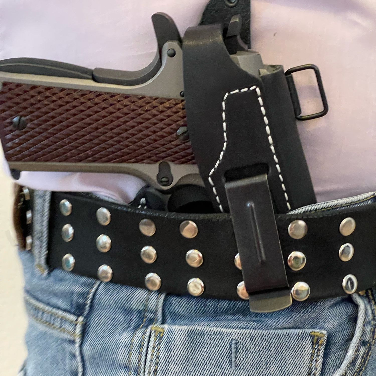 Фото №3 к отзыву покупателя Муса о товаре Кобура наплечная для Colt 1911
