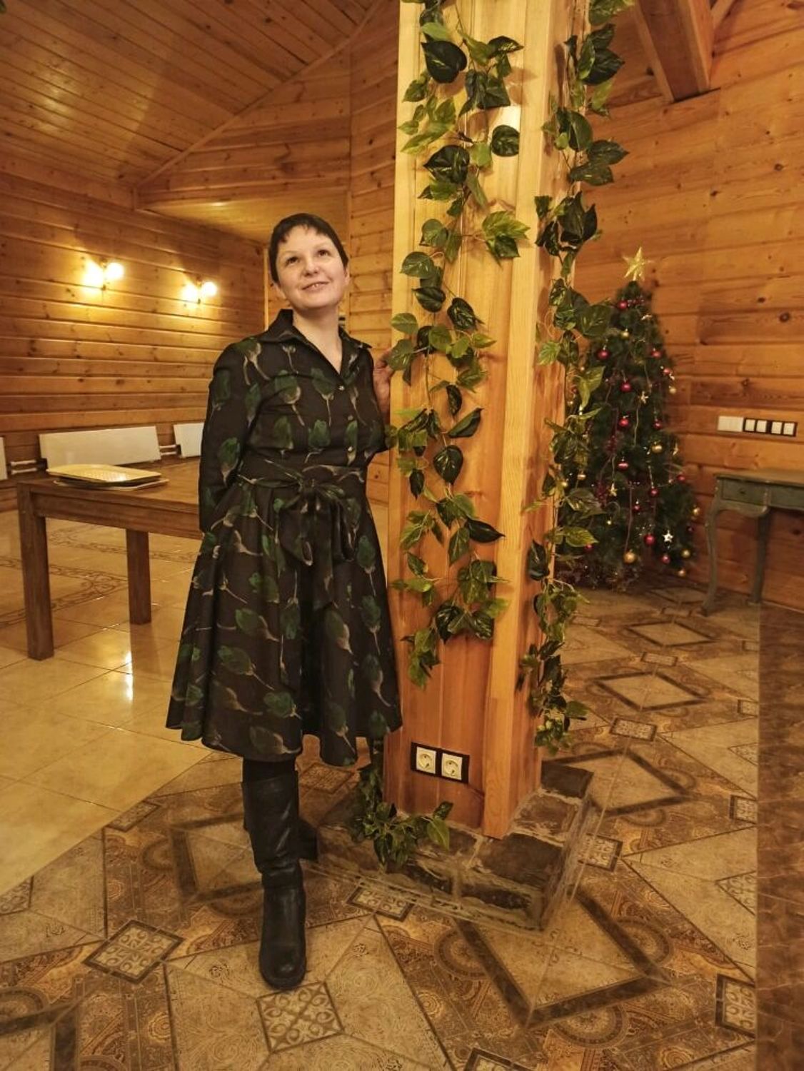 Фото №1 к отзыву покупателя Екатерина о товаре Платье-рубашка жаккардовое «Tulpan green”