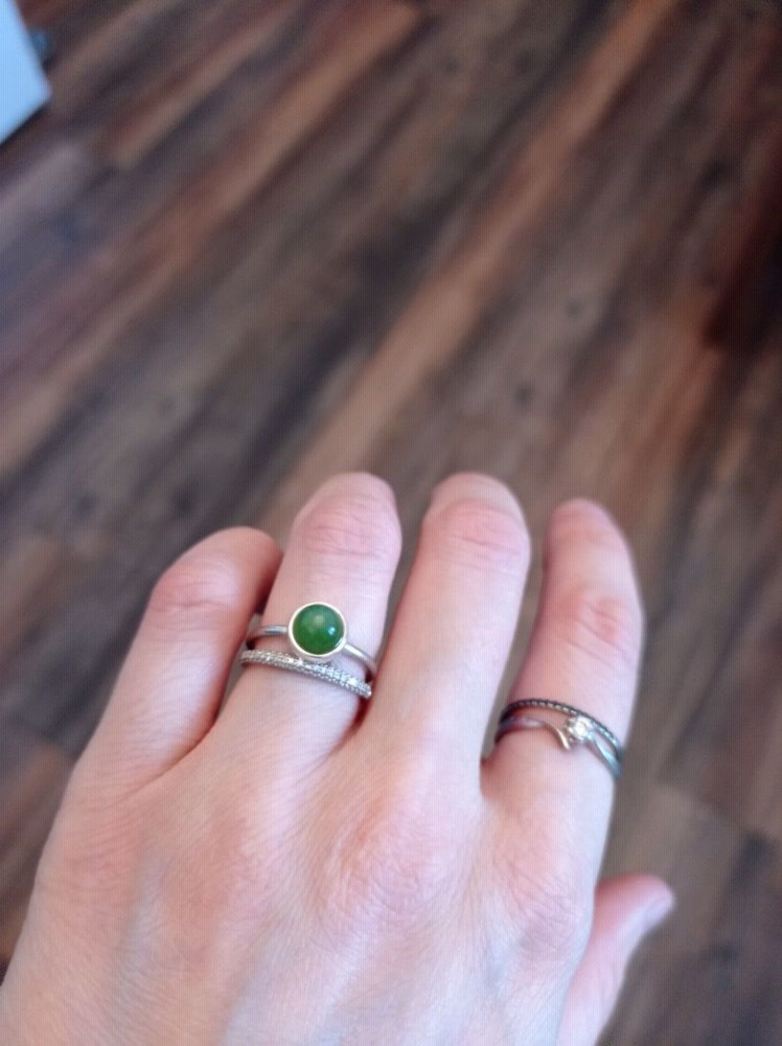 Фото №3 к отзыву покупателя Majenka_jewelry о товаре Кольцо "Olivia", серебро, нефрит