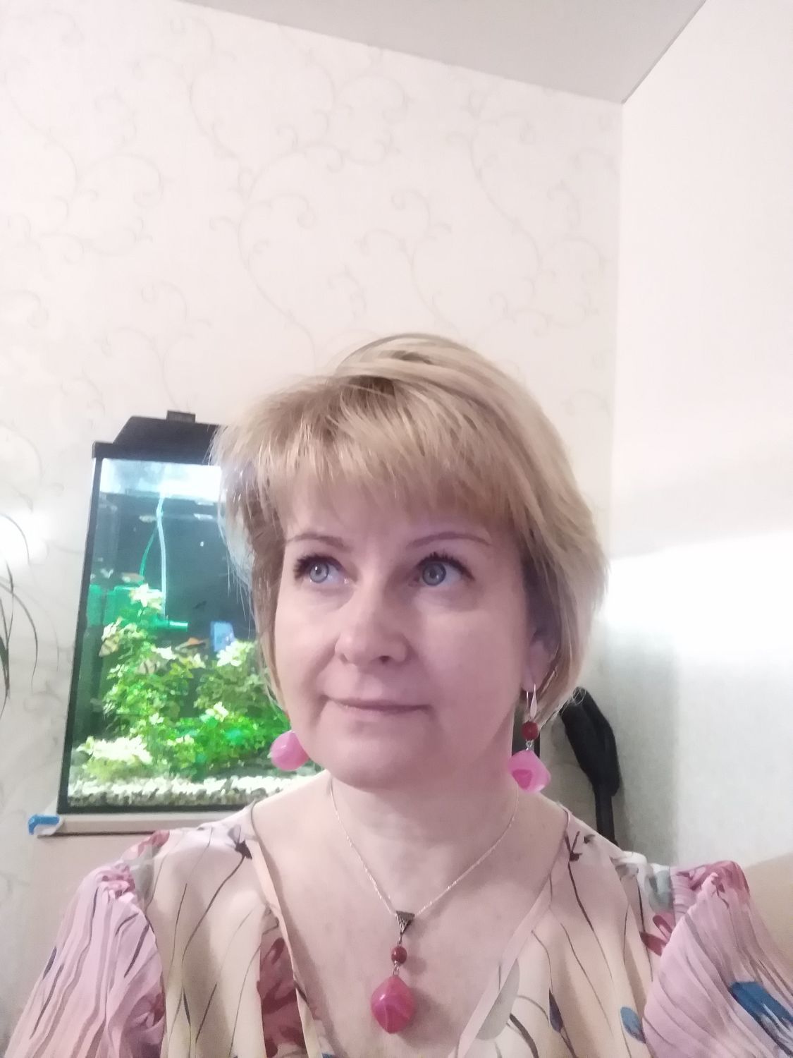 Фото №1 к отзыву покупателя Лукашова Наталья о товаре Серьги крупные коралл, агат Акварель 1534 LanaLik