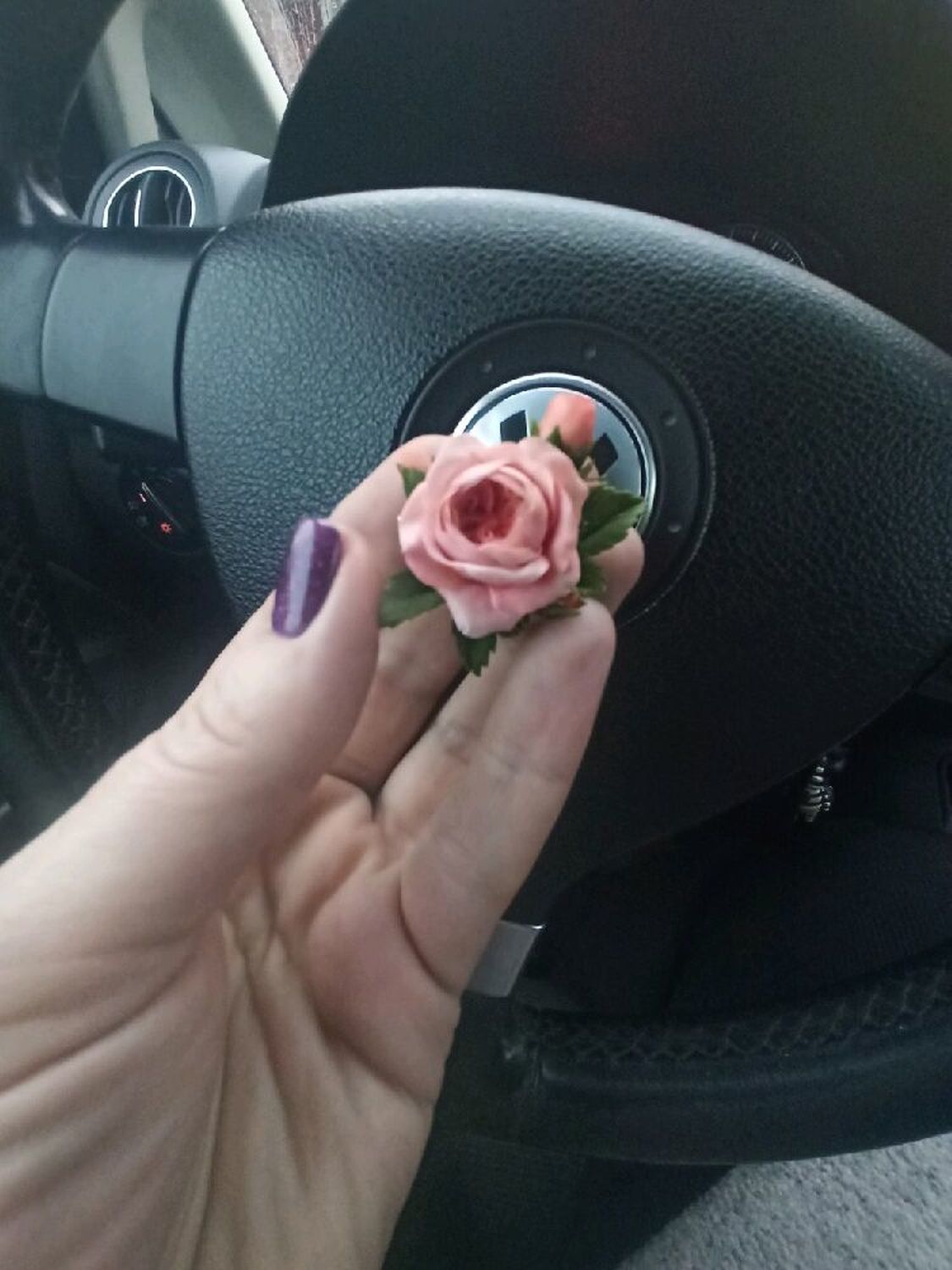 Photo №2 к отзыву покупателя Elena о товаре Серьги с веточками розовой розы
