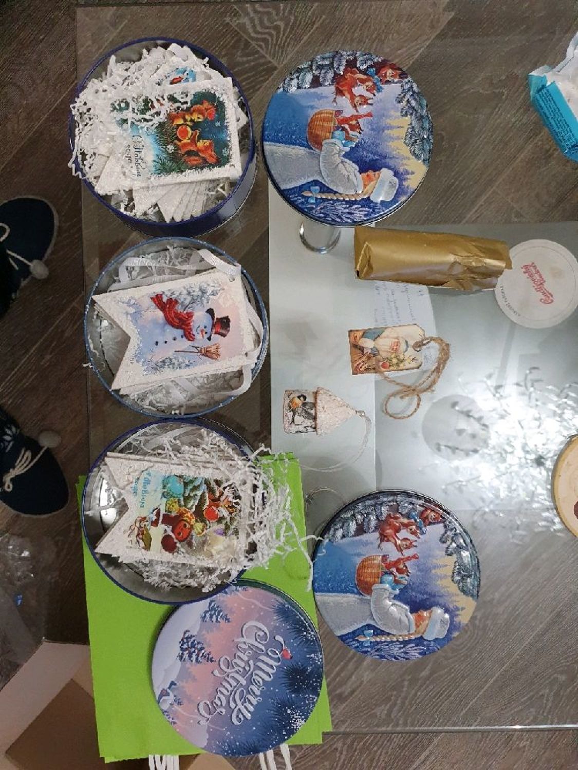 Photo №1 к отзыву покупателя Nataliya о товаре Гирлянда "СОВЕТСКИЕ ОТКРЫТКИ" (коробочка в подарок)-1 and 2 more items