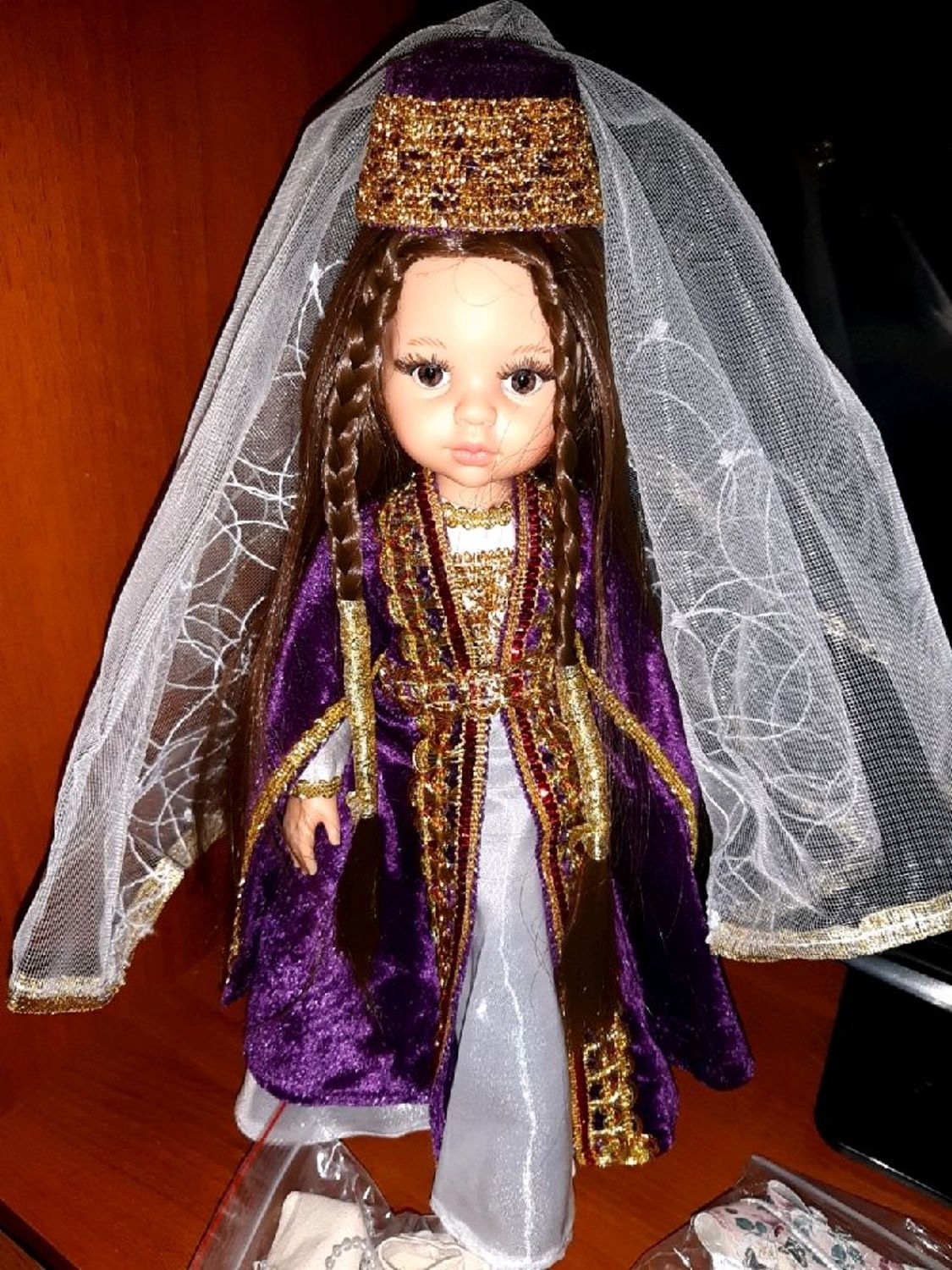 Фото №1 к отзыву покупателя Лариса о товаре Народная кукла: Paola Reina в традиционном осетинском наряде
