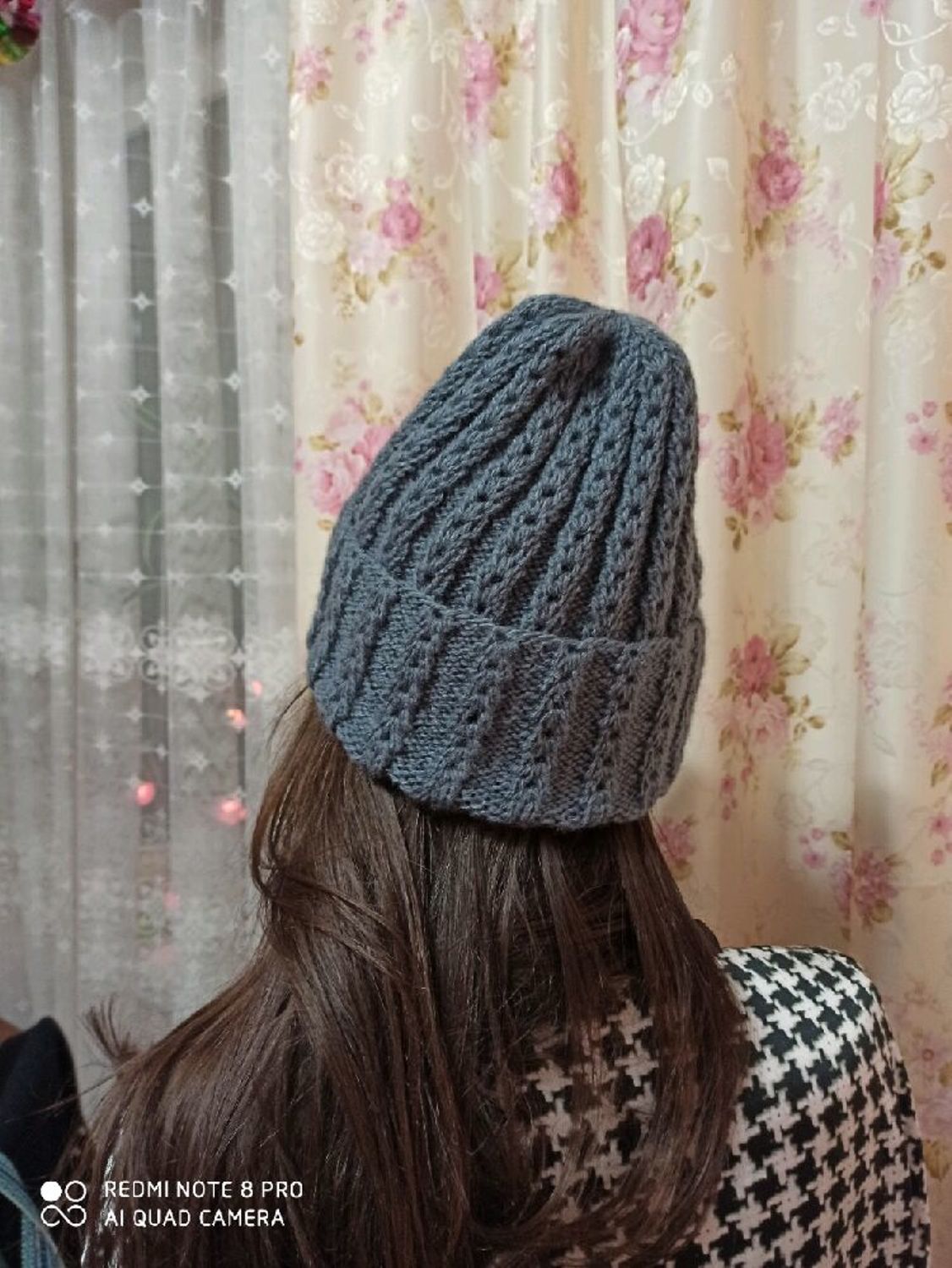 Photo №3 к отзыву покупателя Oksana Kovalenko о товаре Вязаные носки с пухом and 2 more items