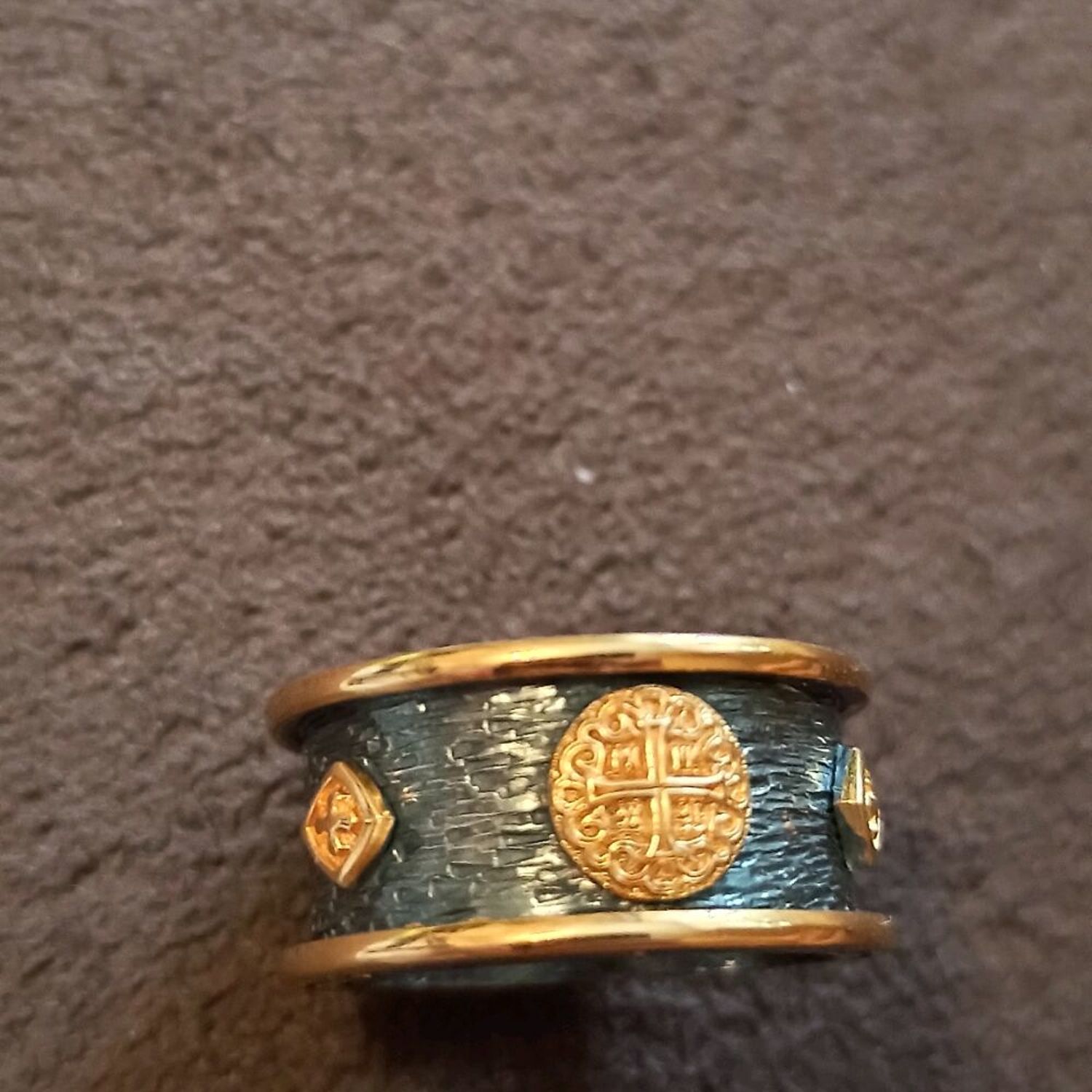 Фото №2 к отзыву покупателя Никита Анков о товаре Религиозное кольцо: Ангел хранитель и Процветший крест. 925 *999