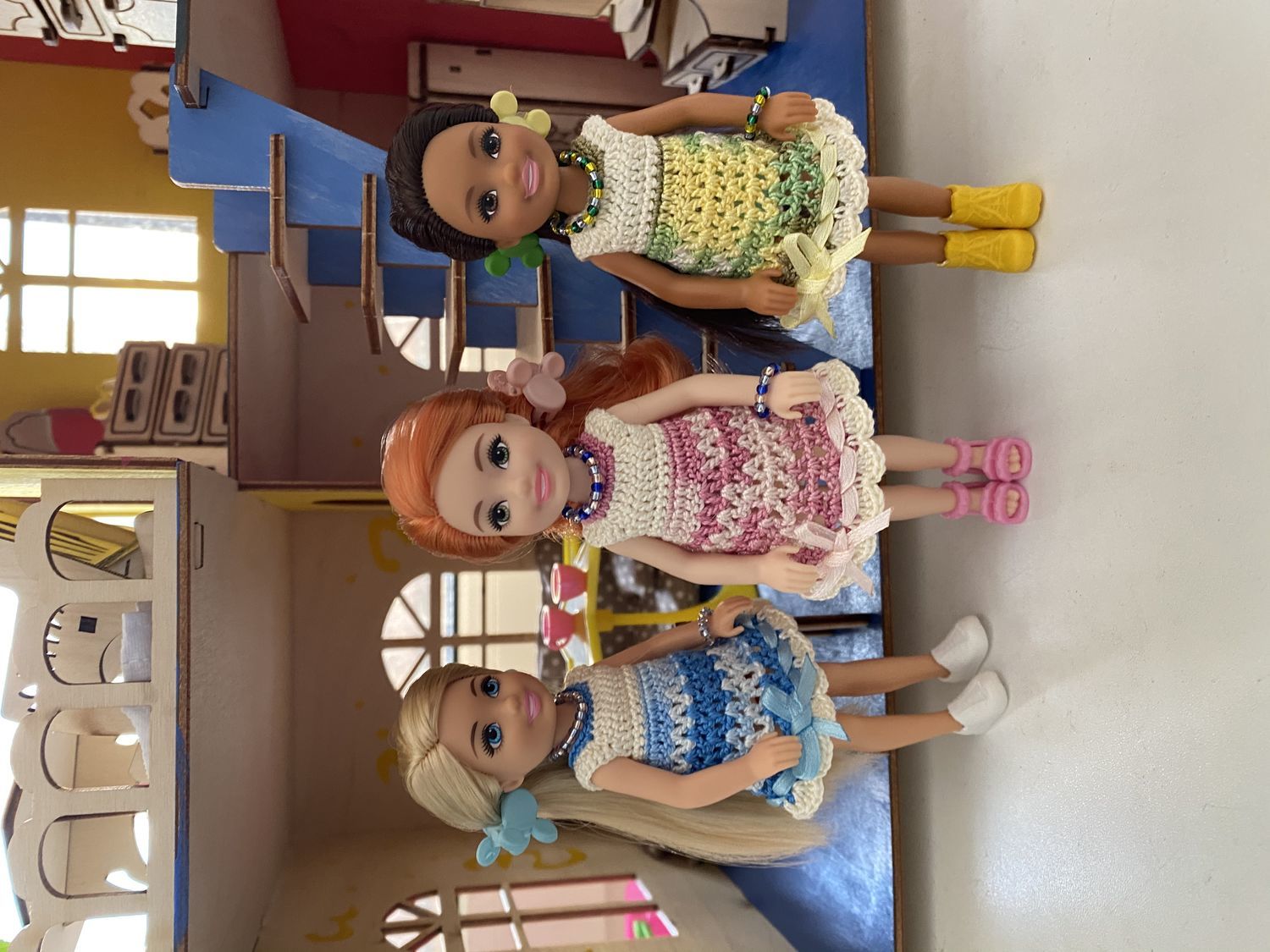 Фото №1 к отзыву покупателя s.k1000 о товаре Платья для кукол Челси и Келли