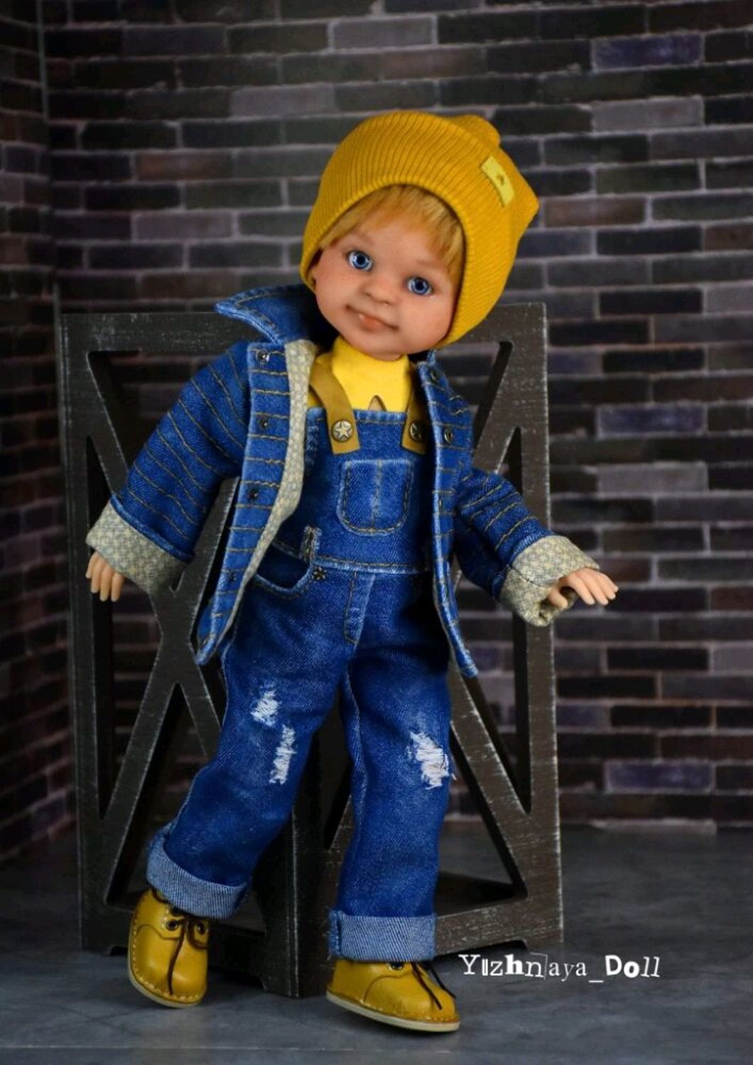 Фото №1 к отзыву покупателя Yuzhnaya Doll о товаре Одежда для куклы Паолы