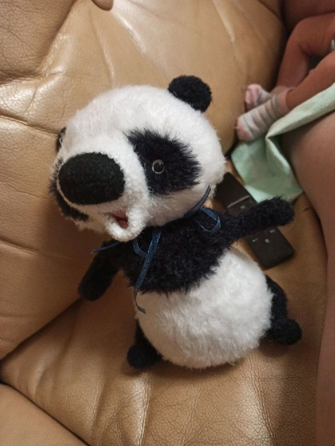Фото №2 к отзыву покупателя Vitaly Shlyapnikov о товаре Панда мишка вязаный. Игрушка панда. Мишка тедди панда