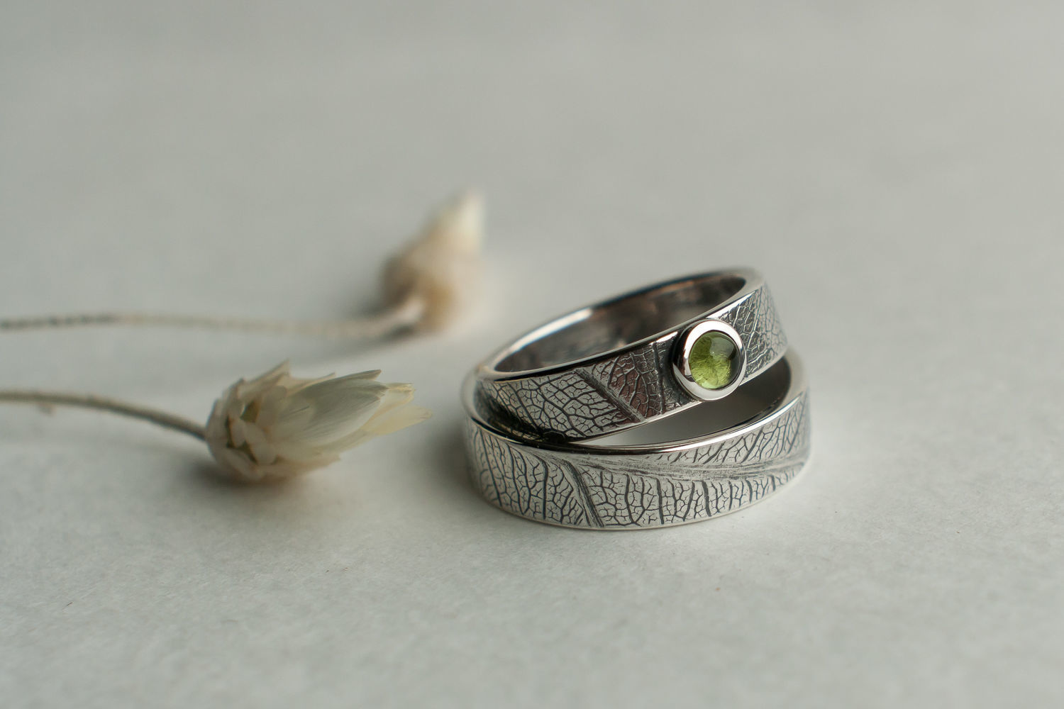 Фото №2 к отзыву покупателя Tetrao Jewelry о товаре Лот 6 шт 3.5-3.7мм Турмалин кабошон Арт ТР296 и еще 1 товар