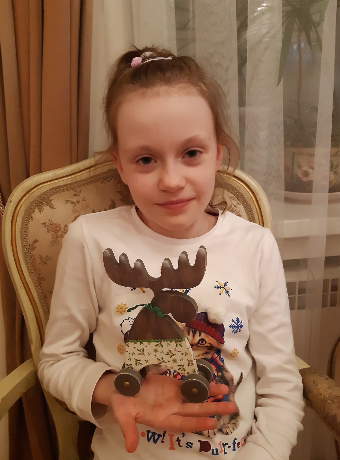 Фото №1 к отзыву покупателя Арина о товаре Резерв! Лось деревянный, интерьерный Ян