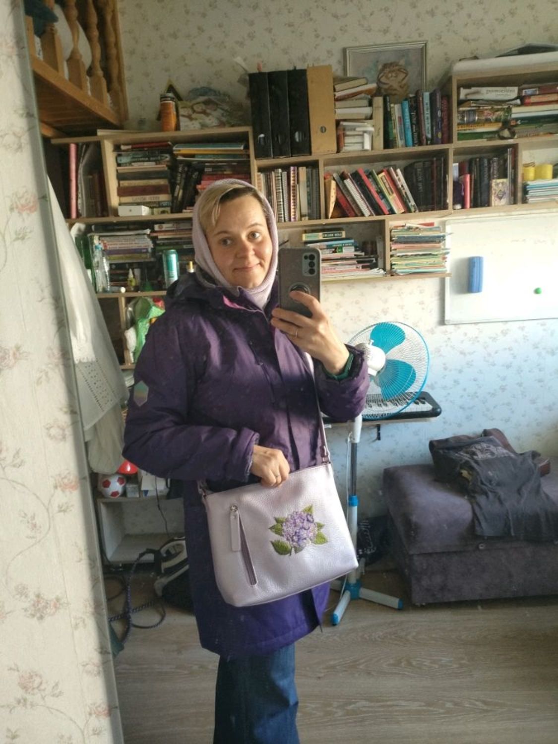 Фото №1 к отзыву покупателя Крепкович Юлия о товаре Сумка кожаная,лиловая "для Жанны"