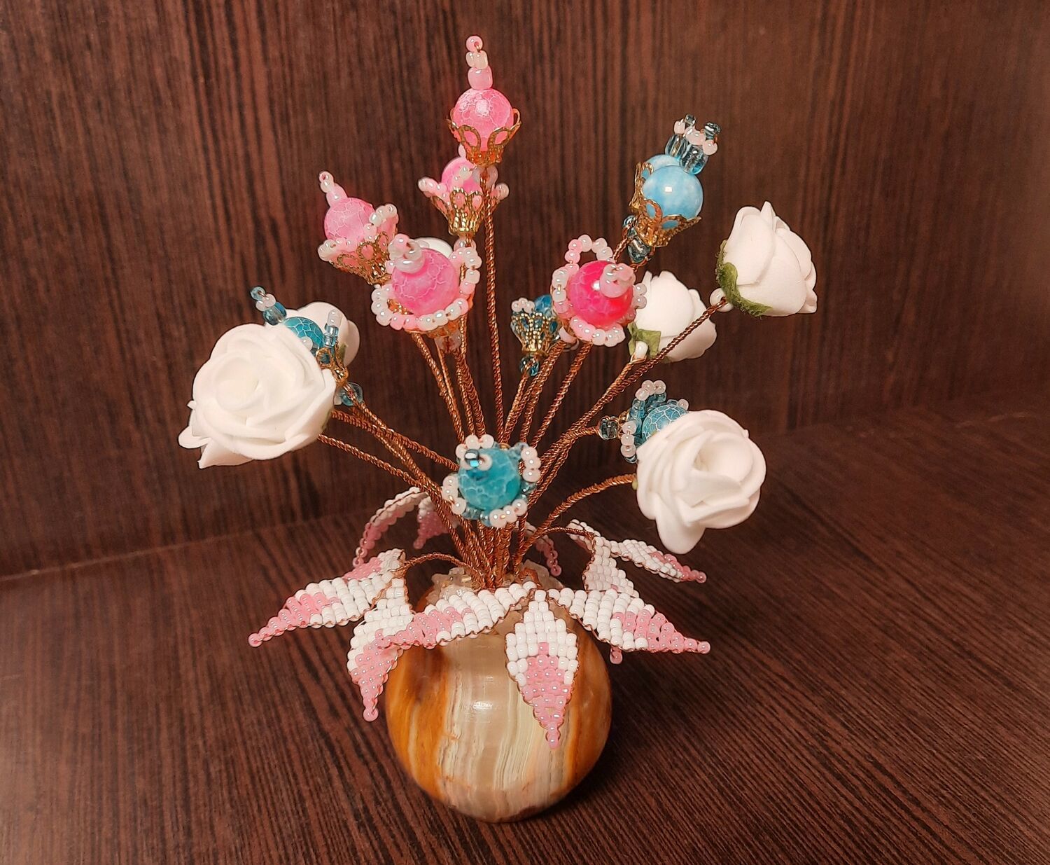 Photo №1 к отзыву покупателя Mir Amigurumi (Tatyana) о товаре Цветы из агата "Агатовый микс"