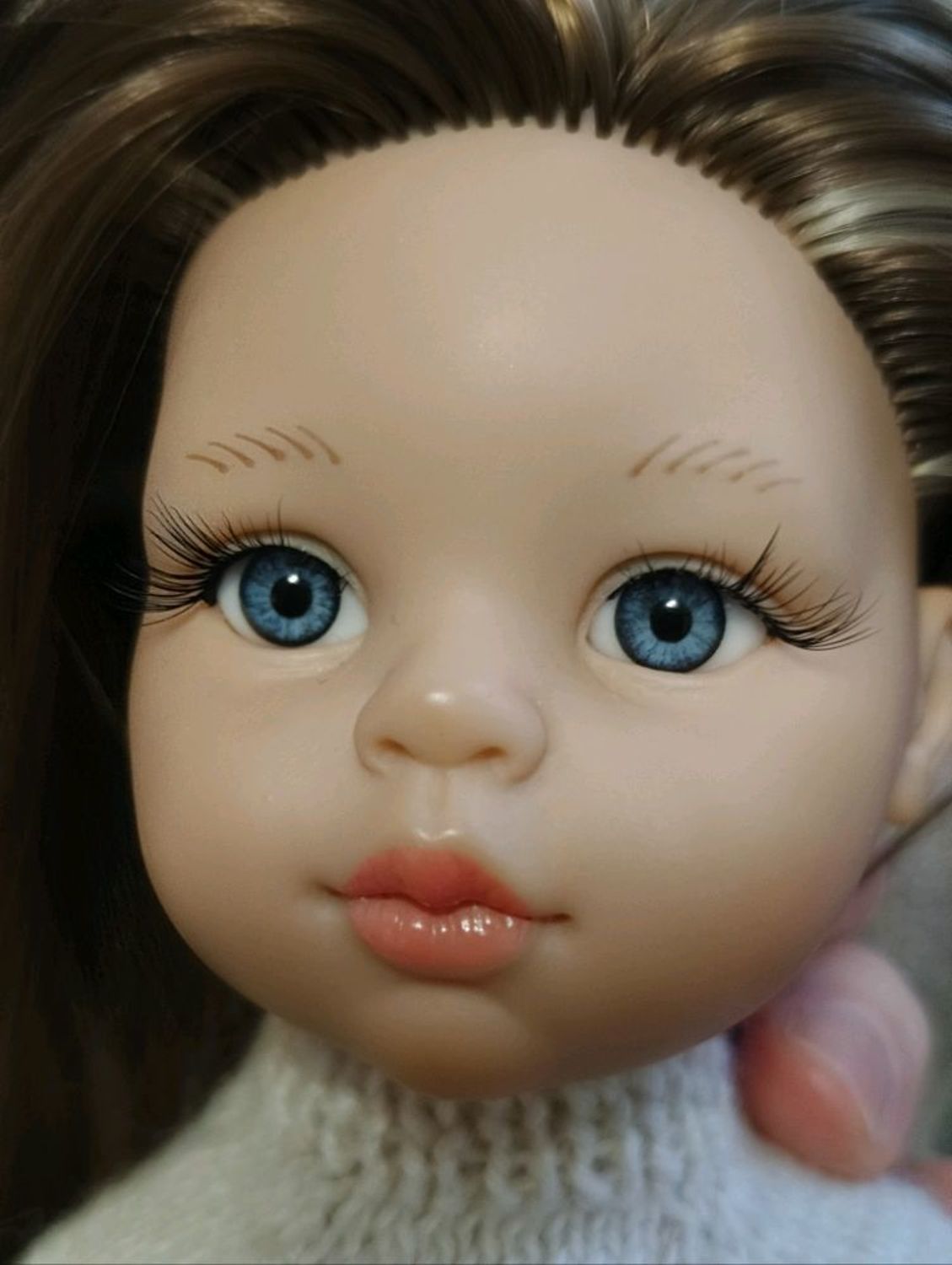 Фото №2 к отзыву покупателя Volnova Mariya о товаре Реснички для кукол естественные и еще 1 товар