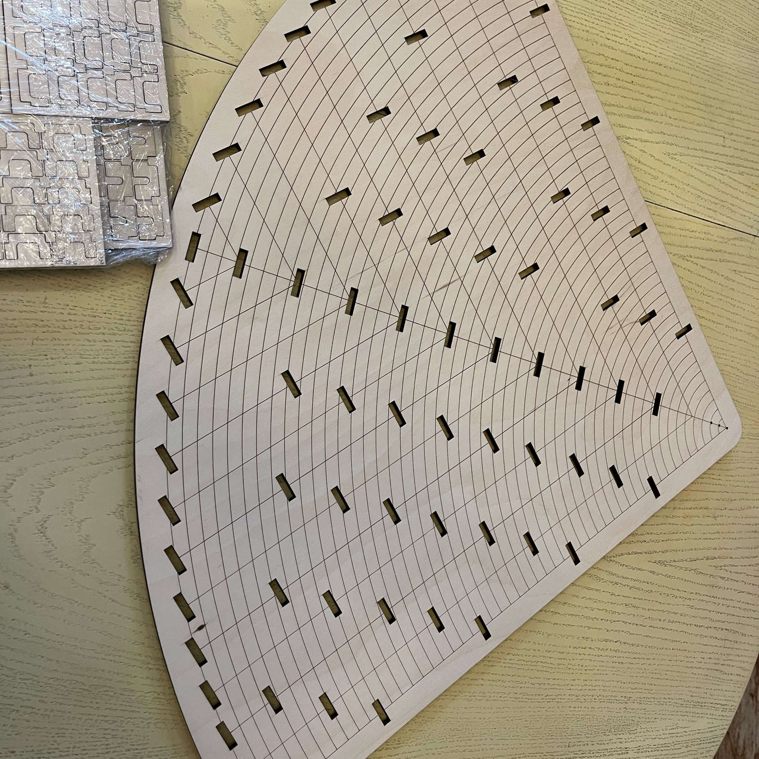 Фото №5 к отзыву покупателя jute_creation_decor о товаре Станок квадратный для ровного плетения из бумажной лозы и еще 3 товара