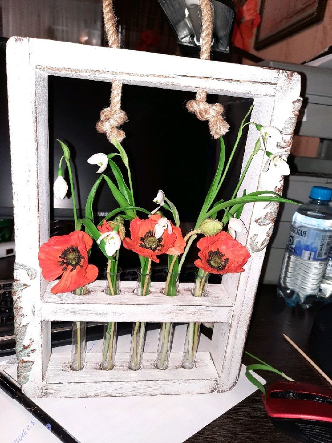 Фото №1 к отзыву покупателя Валентина о товаре Настенная ваза для цветов в ассортименте
