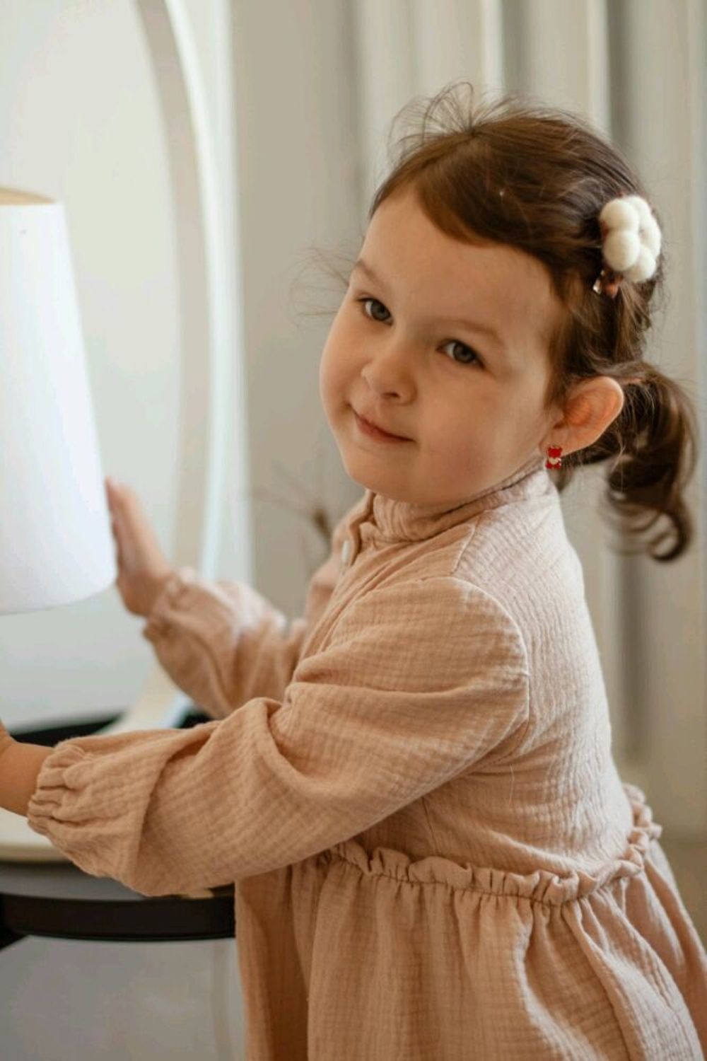 Фото №1 к отзыву покупателя moms_muse о товаре Заколка "Коробочка хлопка" из 100% шерсти мериноса