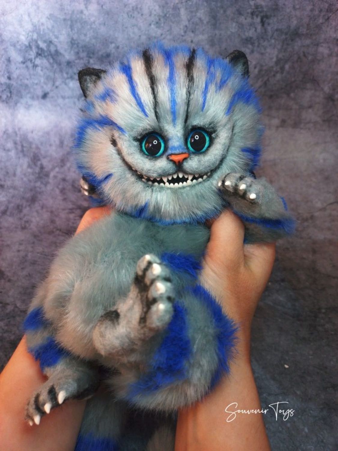 Фото №1 к отзыву покупателя Оля Абашева (souvenir-toys) о товаре Эко-мех норка 18 мм - серо-голубая