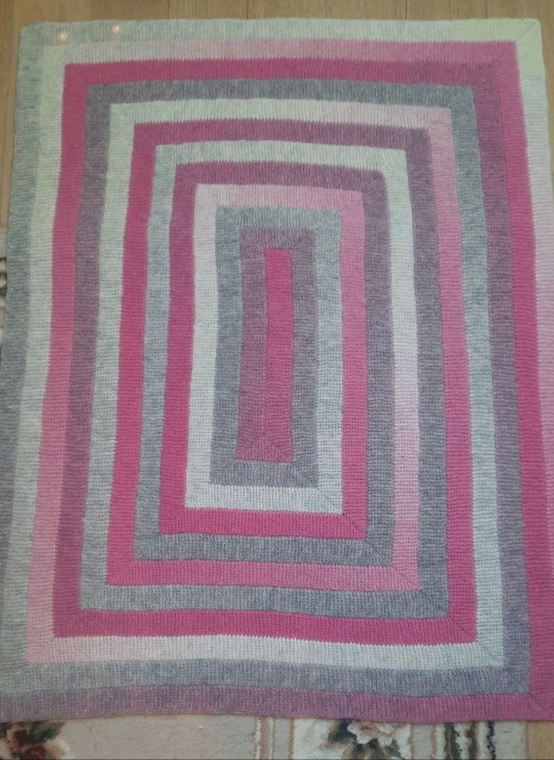 Фото №2 к отзыву покупателя Tatyana о товаре Kauni Грэй Пинк 8/1 и 8/2 (Grey Pink)