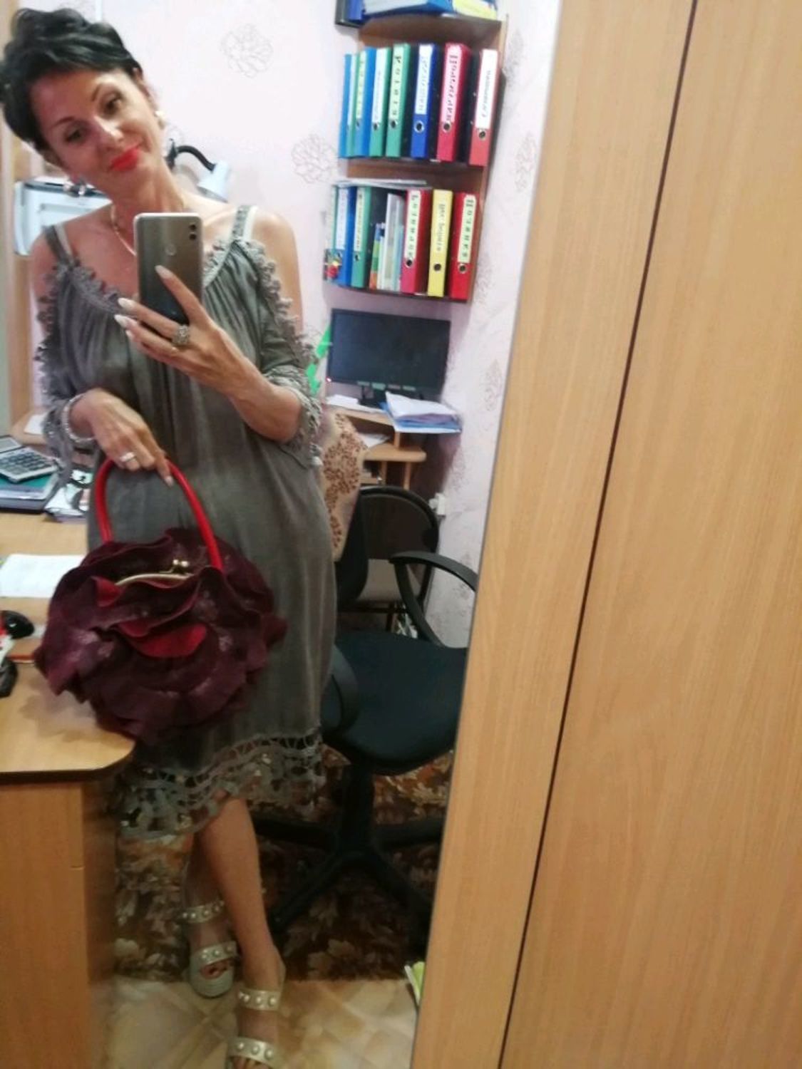 Photo №3 к отзыву покупателя Larisa Gonza(Simak) о товаре Валяная сумка "Роза бордо "