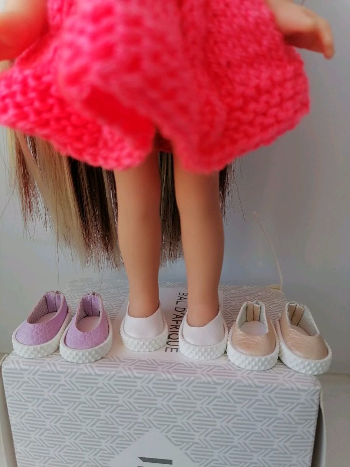 Фото №1 к отзыву покупателя Туманова Татьяна о товаре Обувь для куклы мини Паола