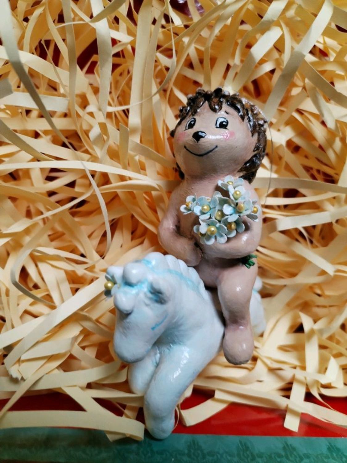 Photo №3 к отзыву покупателя Marina о товаре Елочные игрушки: жаба с Дюймовочкой and 1 more item