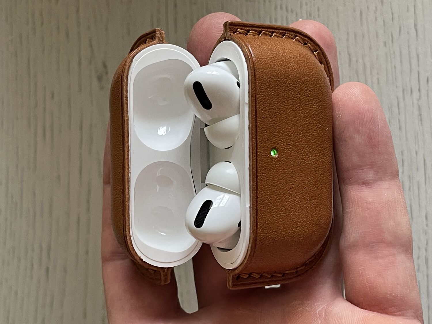 Фото №4 к отзыву покупателя Дмитрий о товаре Чехол для AirPods Pro