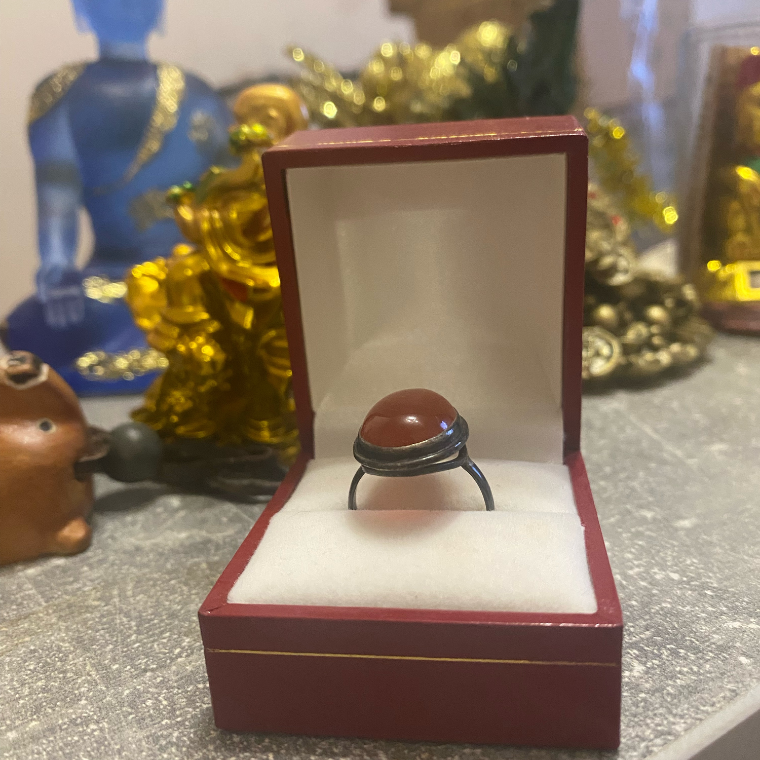 Фото №1 к отзыву покупателя Клара о товаре Серебряное кольцо "Сердолик" с большим  сердоликом, карнеол