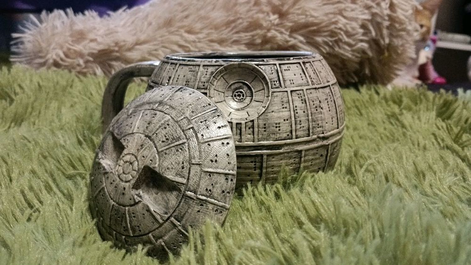 Фото №2 к отзыву покупателя Оксана о товаре Кружка Звезда смерти/ Death star mug| Star Wars и еще 1 товар