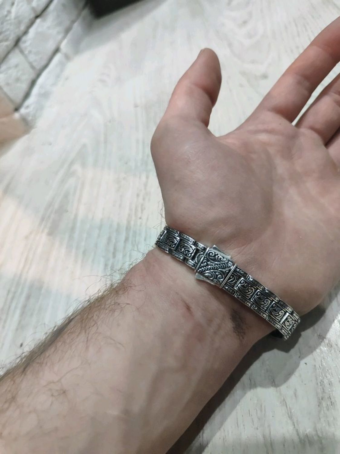 Photo №2 к отзыву покупателя Dmitrij о товаре Часы наручные из серебра с гравировкой: японский кварцевый механизм