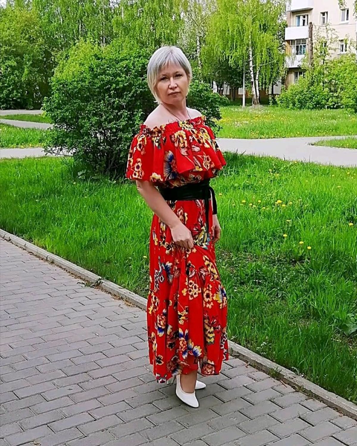 Фото №1 к отзыву покупателя Ботинки от Маринки о товаре Летнее платье , Французская длина