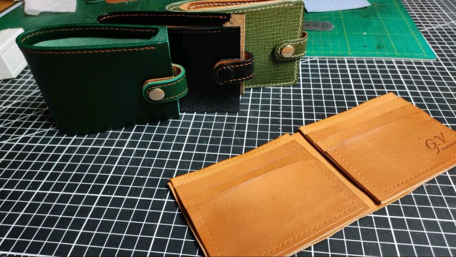 Photo №2 к отзыву покупателя Gritsienko Valentin о товаре Растишка Buttero Walpier Green, Италия and 1 more item