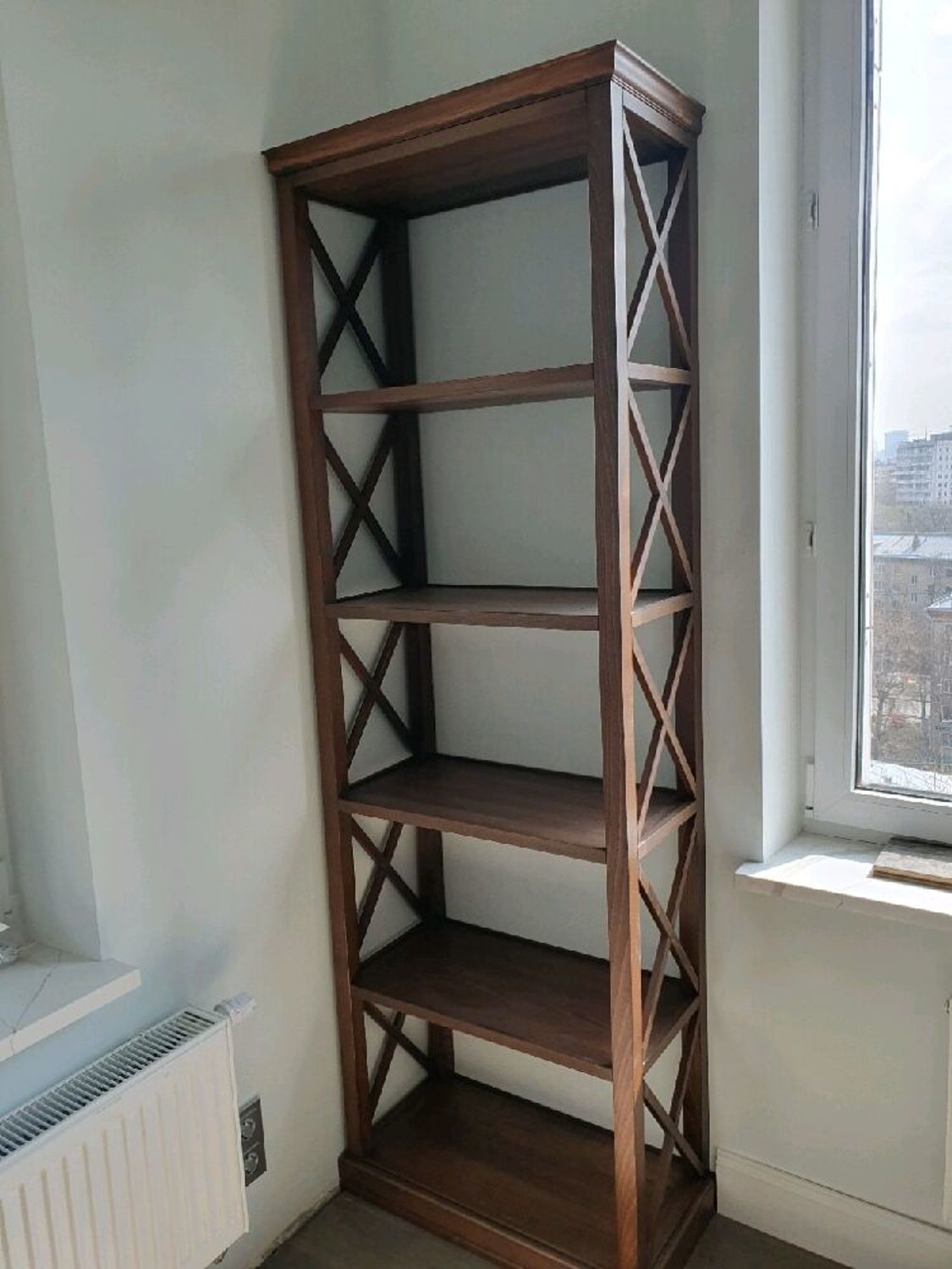 Photo №1 к отзыву покупателя Oktava33 о товаре Стеллаж книжный с ящиками (002)