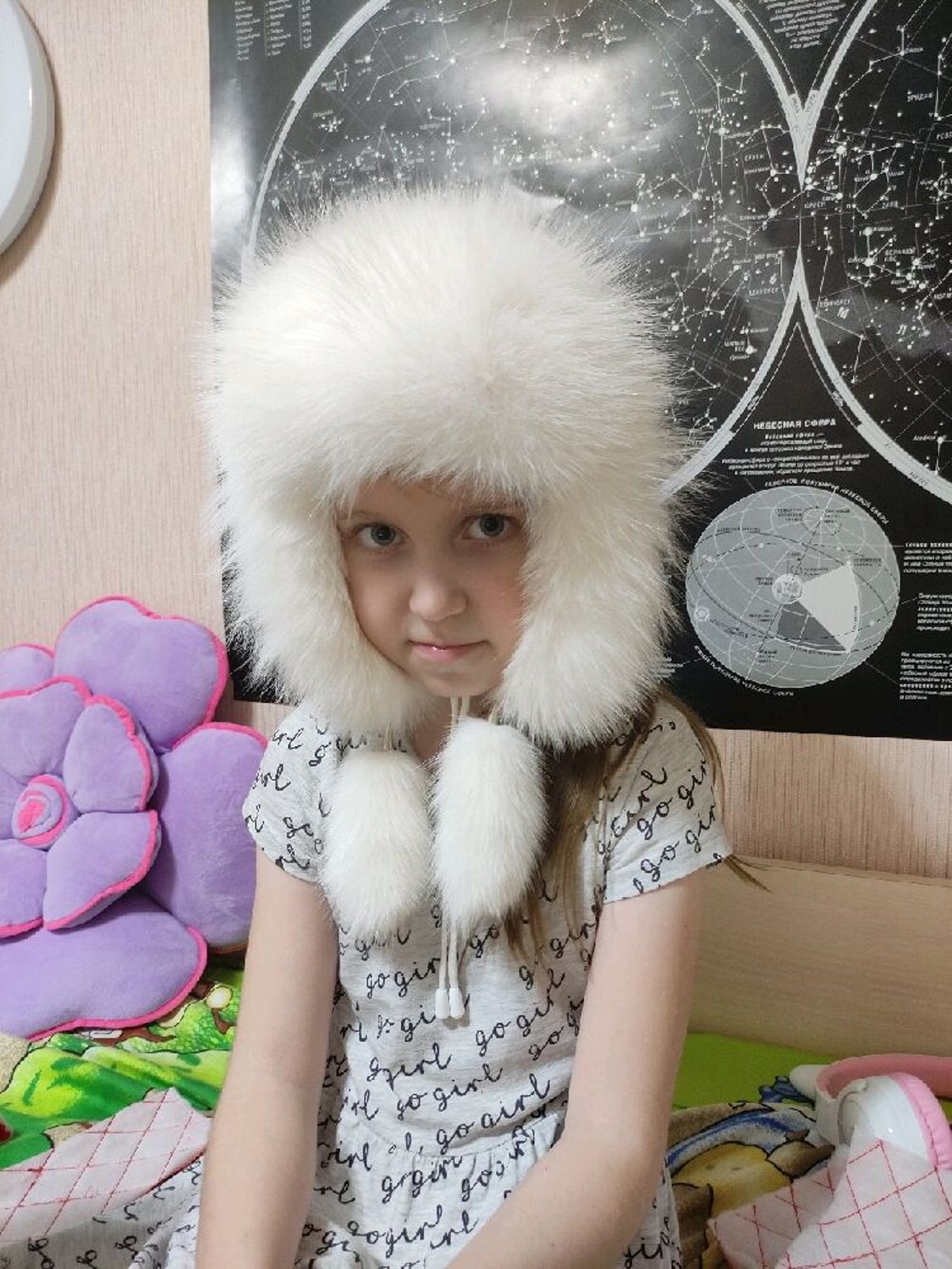 Фото №1 к отзыву покупателя Yuliya о товаре Детская ушанка 14 из меха белого песца с кожей и еще 1 товар