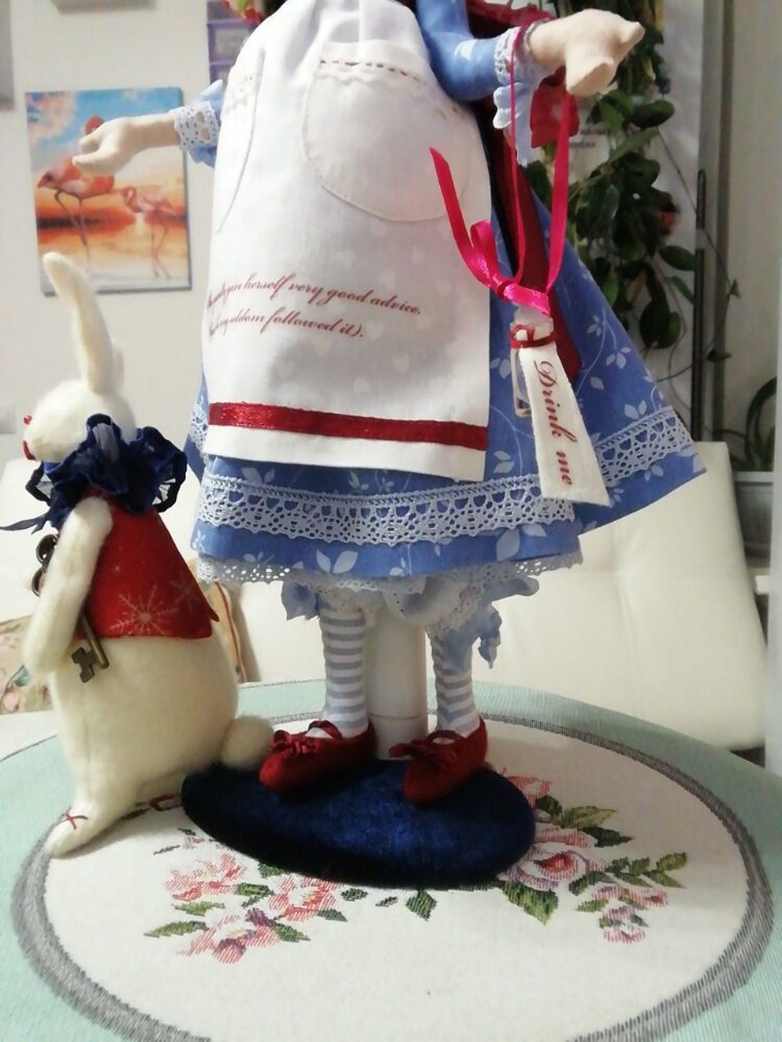Photo №5 к отзыву покупателя Elvira о товаре Алиса и Белый Кролик.