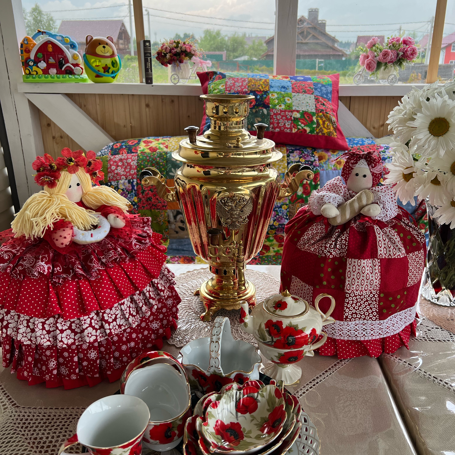 Photo №1 к отзыву покупателя Tatyana о товаре Чехлы для посуды: Элементы интерьера: кукла на чайник