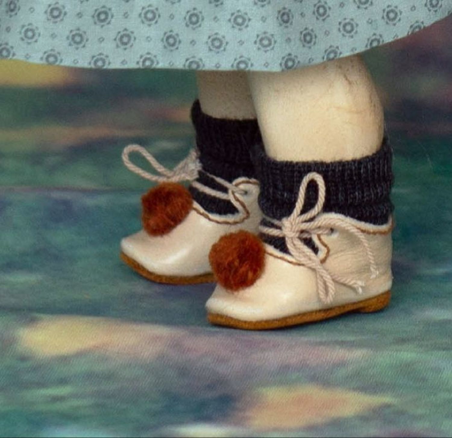 Фото №1 к отзыву покупателя KuklaPersi (Tarampampam) о товаре Маленькие туфельки для антикварной куклы 35 мм