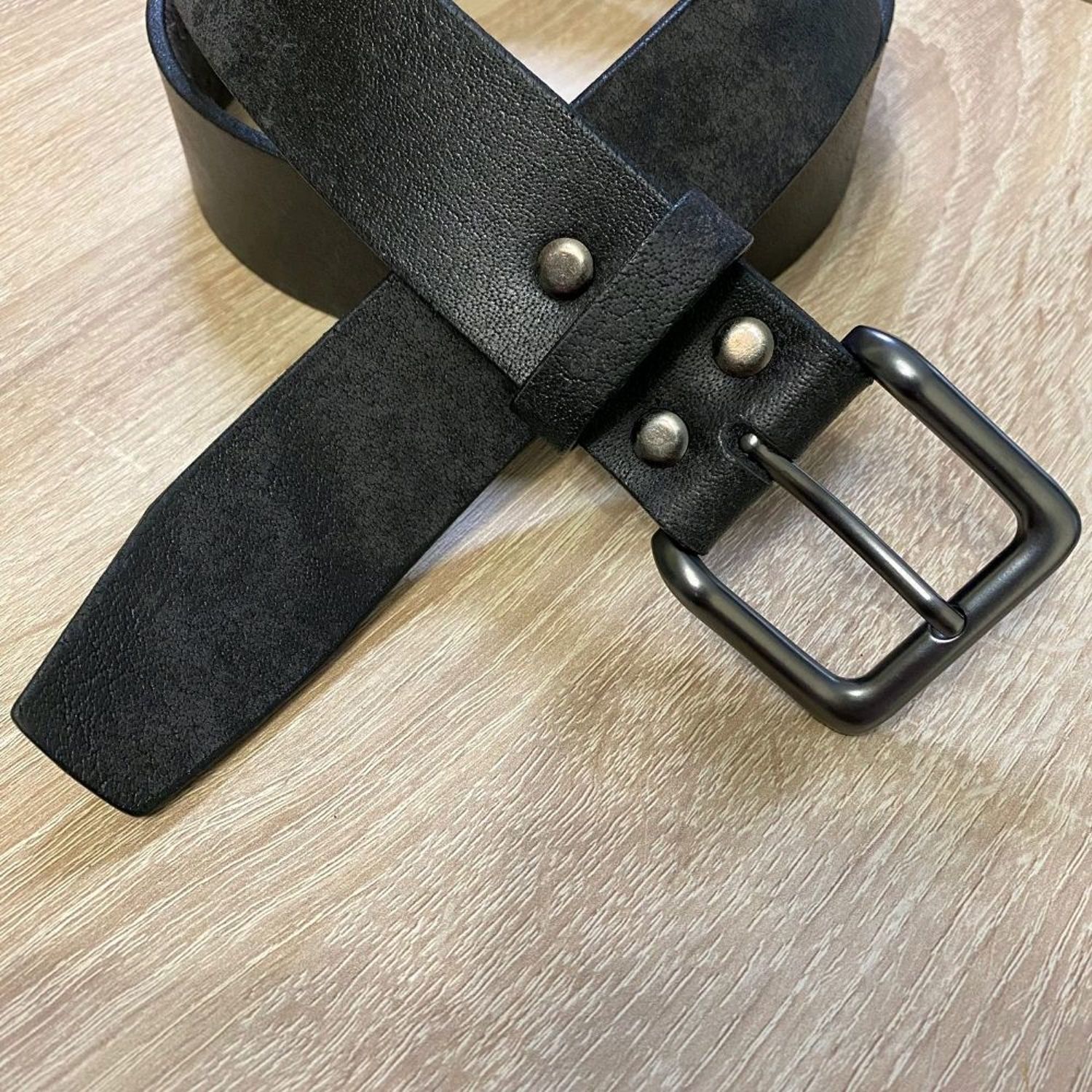 Фото №1 к отзыву покупателя Владимир Гейко о товаре Мужской ремень "BLACK BUFFALO" 39мм