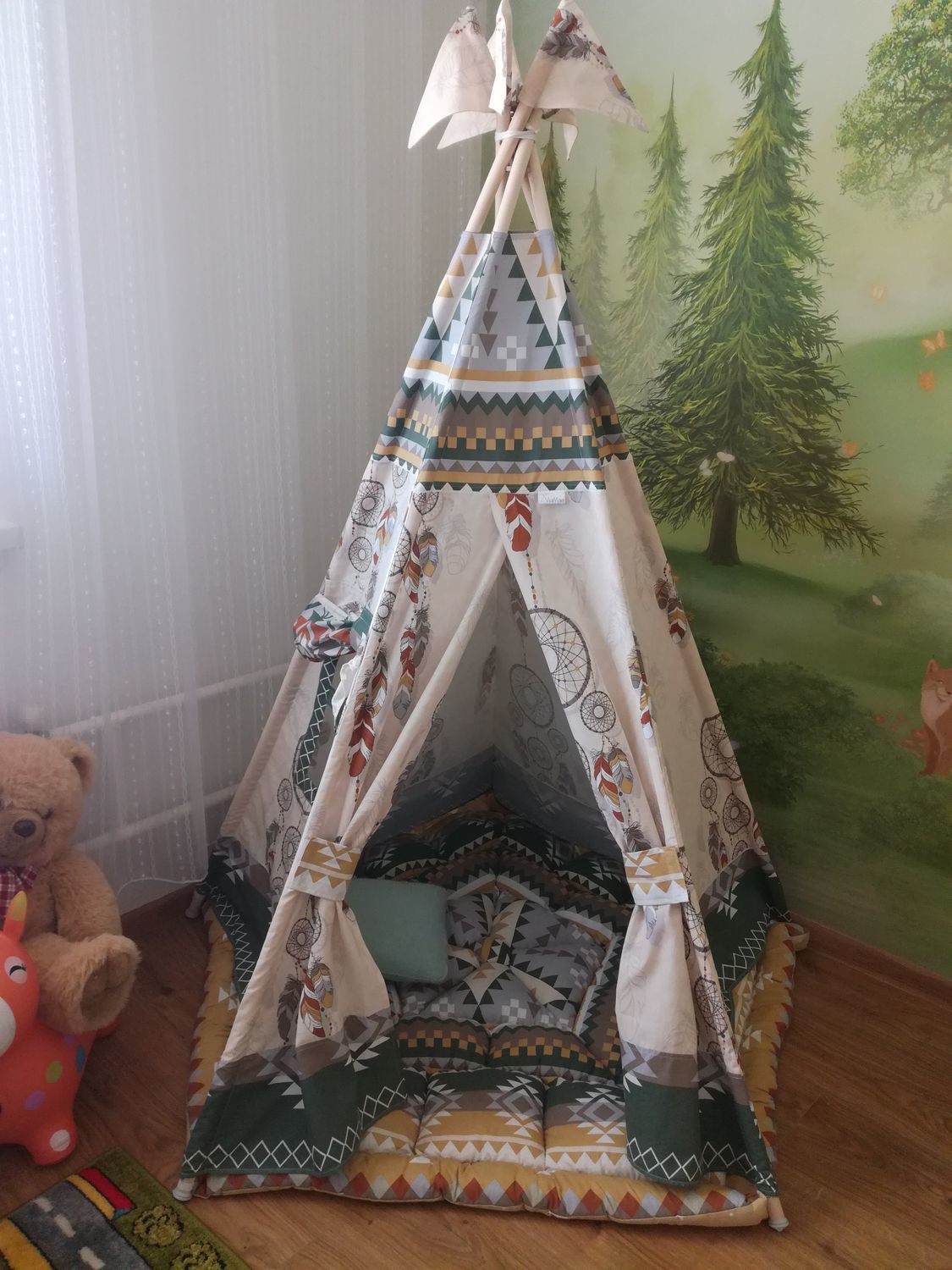 Photo №1 к отзыву покупателя Yaroslava о товаре Детский вигвам "Ловец снов" палатка, детский шалаш