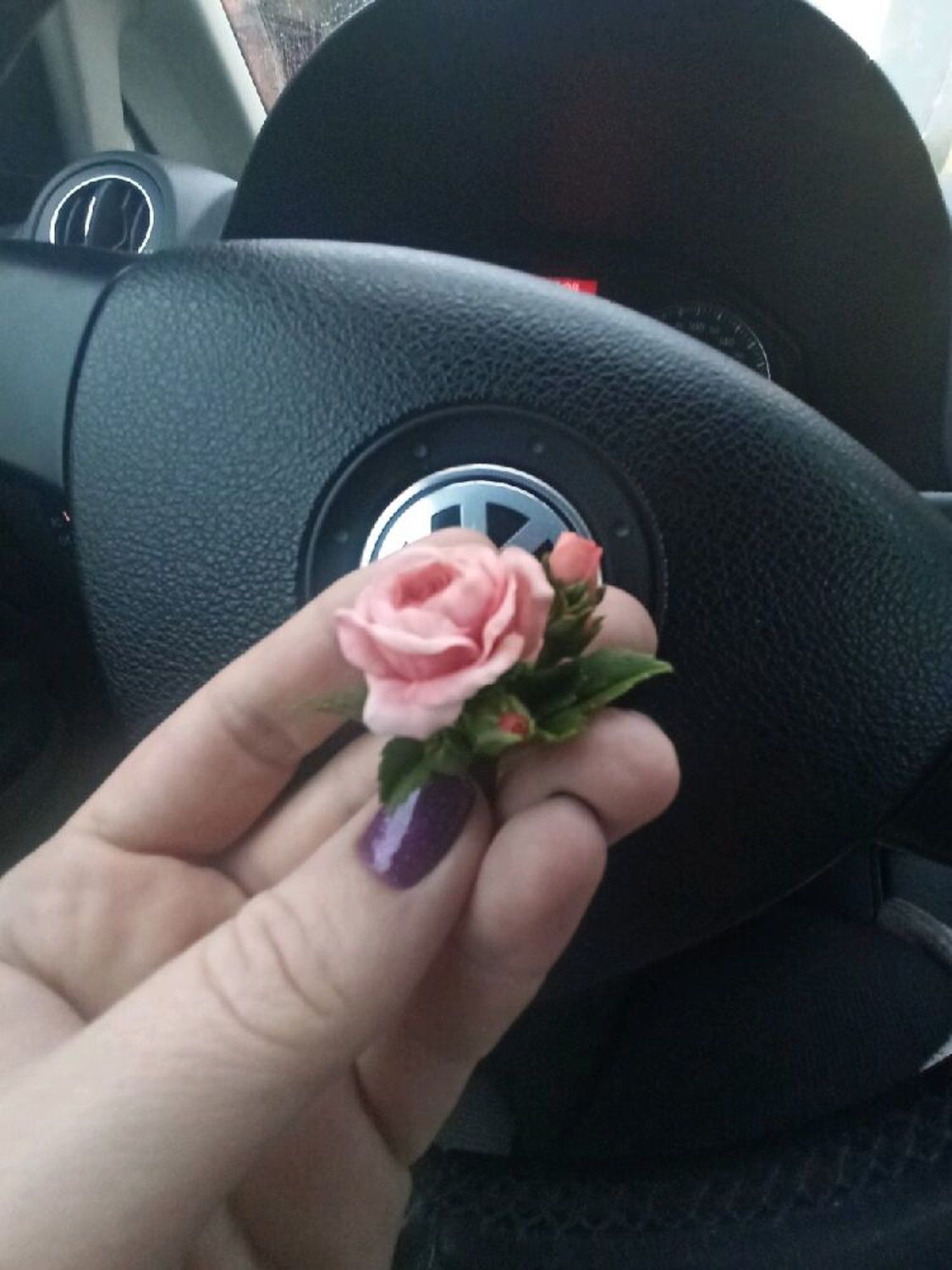 Фото №3 к отзыву покупателя Елена о товаре Серьги с веточками розовой розы