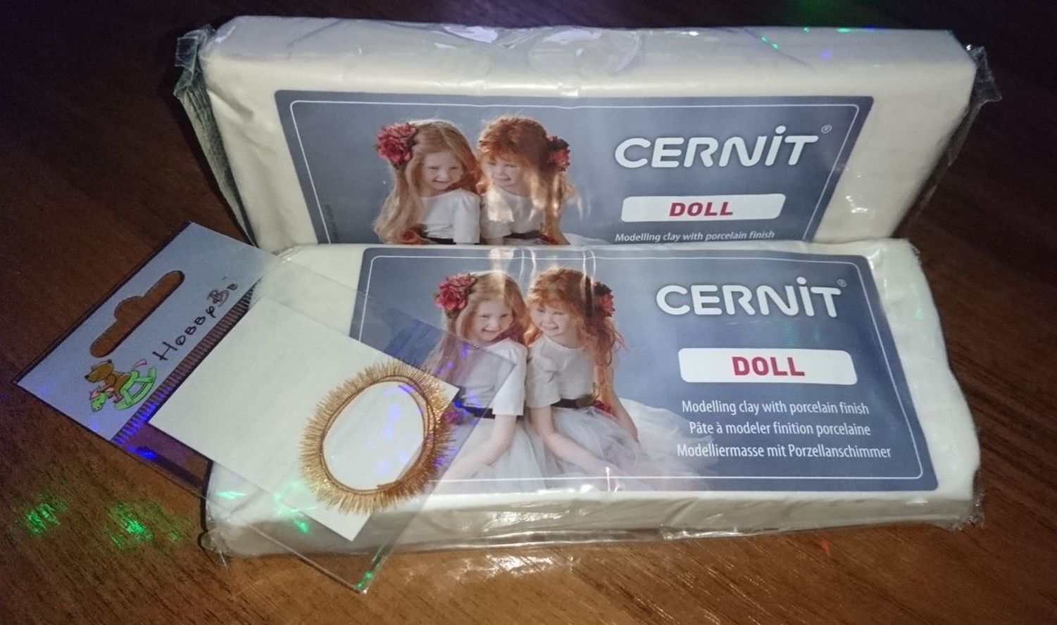Фото №1 к отзыву покупателя Александра Шиза о товаре Cernit Doll все цвета полимерная глина для кукол, 500 гр