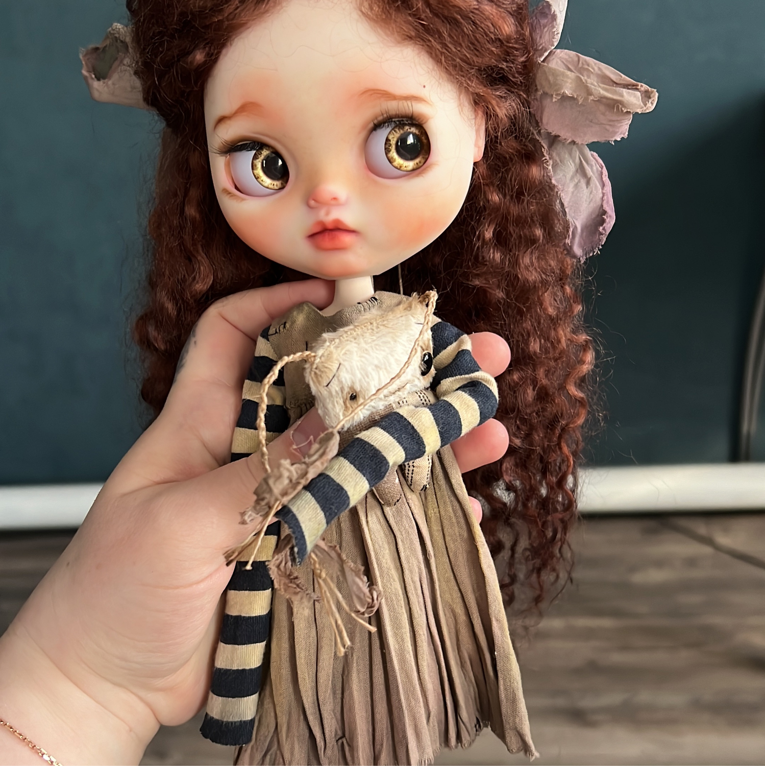 Photo №3 к отзыву покупателя Tatyana о товаре Кукла Blythe кастом с долепкой