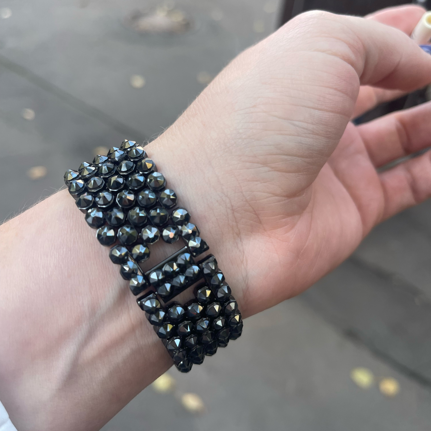 Фото №1 к отзыву покупателя Евгения о товаре Сваровски Ремешок на Apple Watch