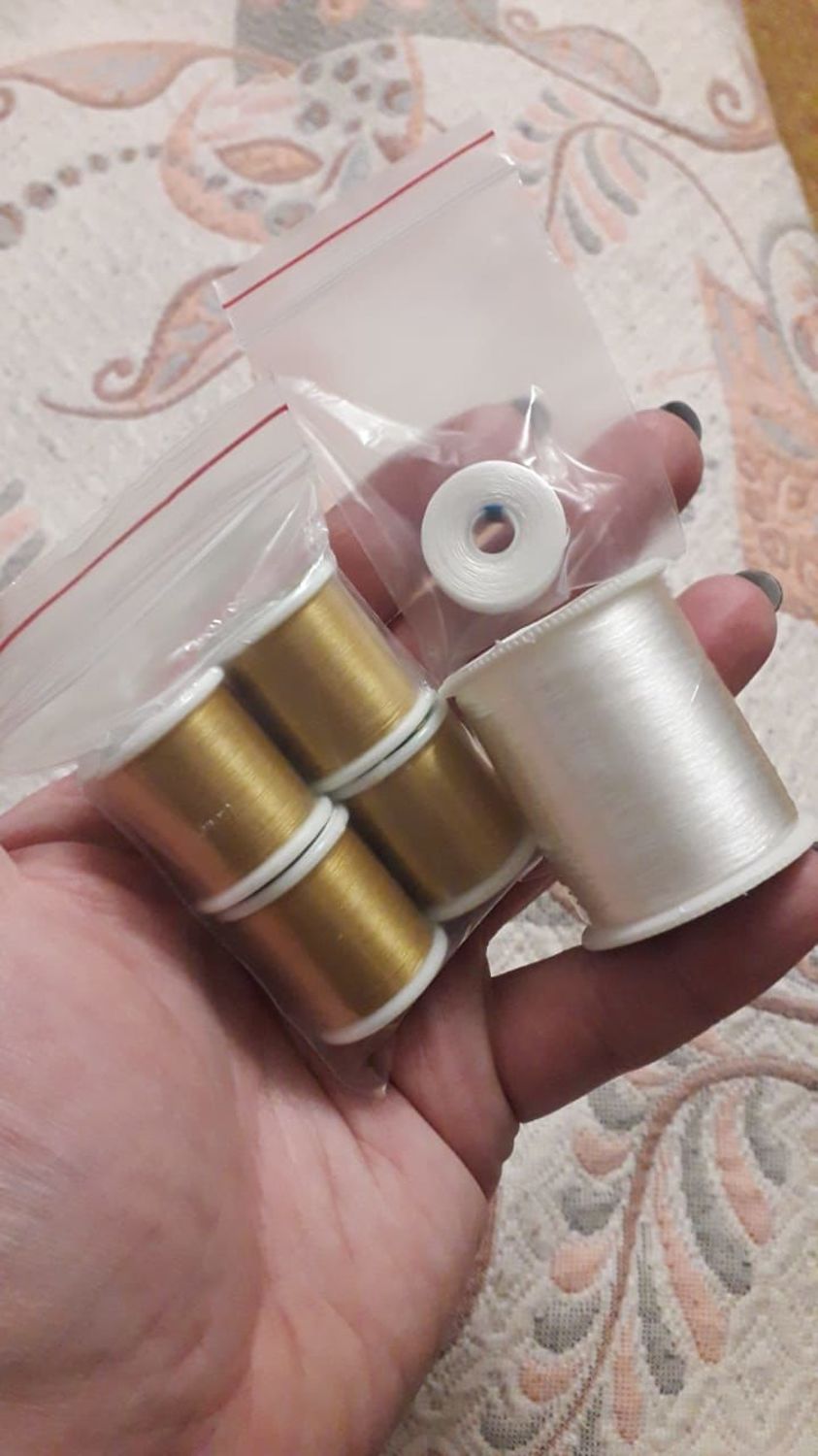 Фото №1 к отзыву покупателя Татьяна Акбатырова о товаре Нитки K.O. Beading Thread № 09GD (под золото) , 50м, 100% нейлон и еще 2 товара