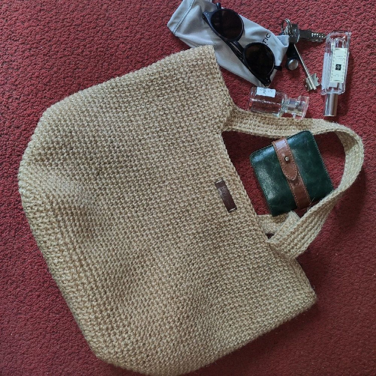 Фото №1 к отзыву покупателя Ирина о товаре Сумка-шоппер Lima standart, сумка для прогулок, пляжная сумка из джута