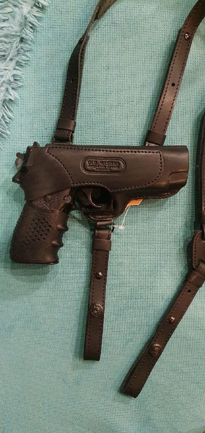 Фото №2 к отзыву покупателя Григорий * о товаре Кобура наплечная для Sig Sauer P226