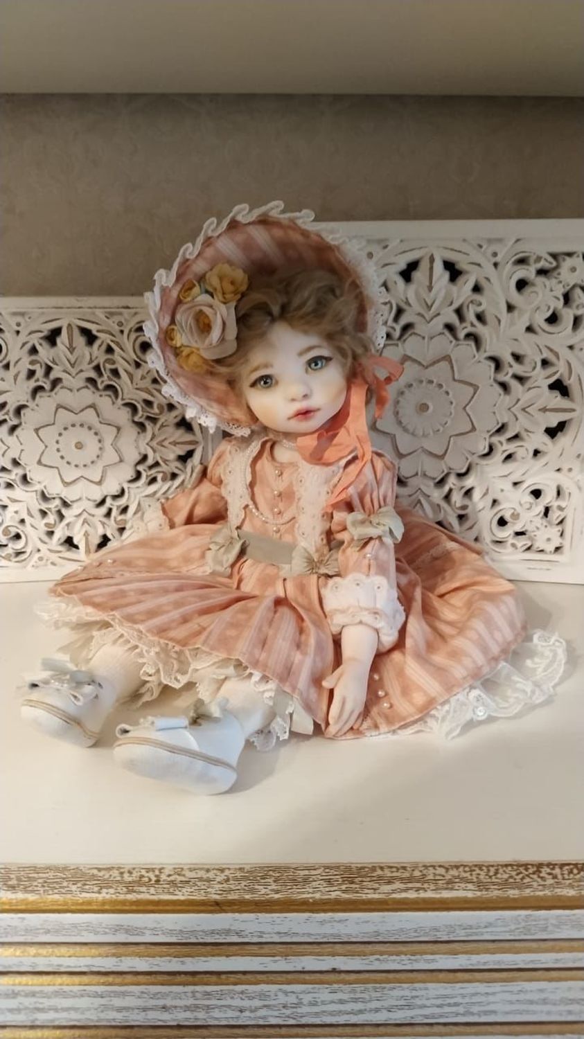 Фото №1 к отзыву покупателя Vyacheslav Kuznetsov о товаре Будуарная кукла:коллекционная кукла Любочка