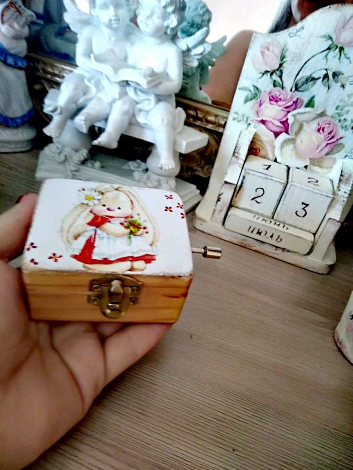 Фото №2 к отзыву покупателя Мария Быховцева о товаре Вечный календарь Розы и еще 3 товара