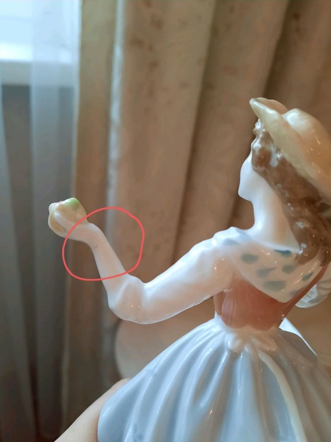 Фото №2 к отзыву покупателя Елена о товаре Винтаж: Коллекционная СТАТУЭТКА  от  Royal Worcester Англия
